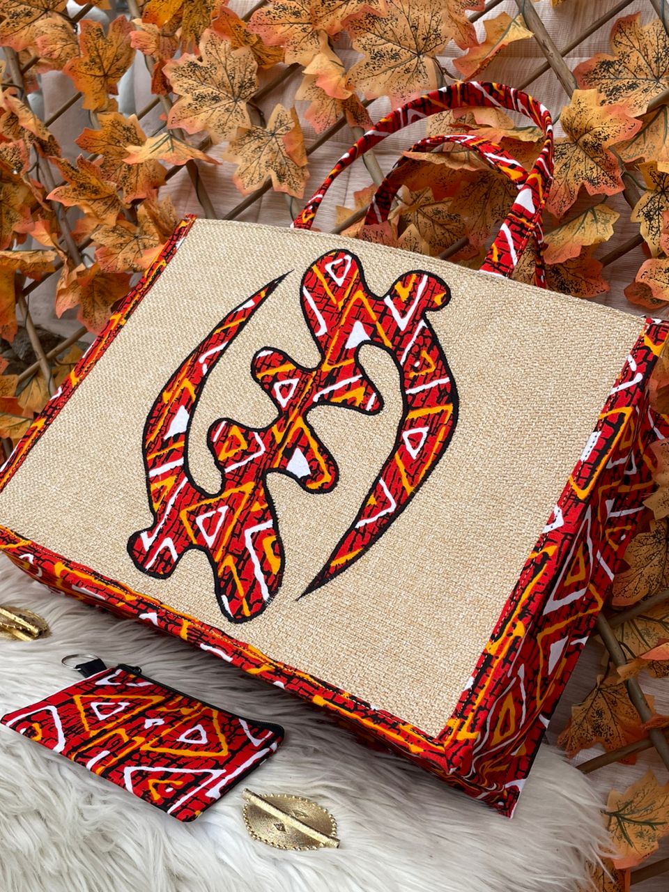 The Nyame Ye Ohene Tote